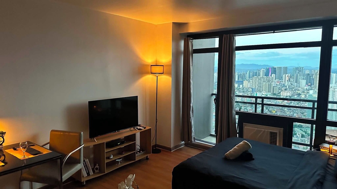 Photo of Bedroom in Downtown