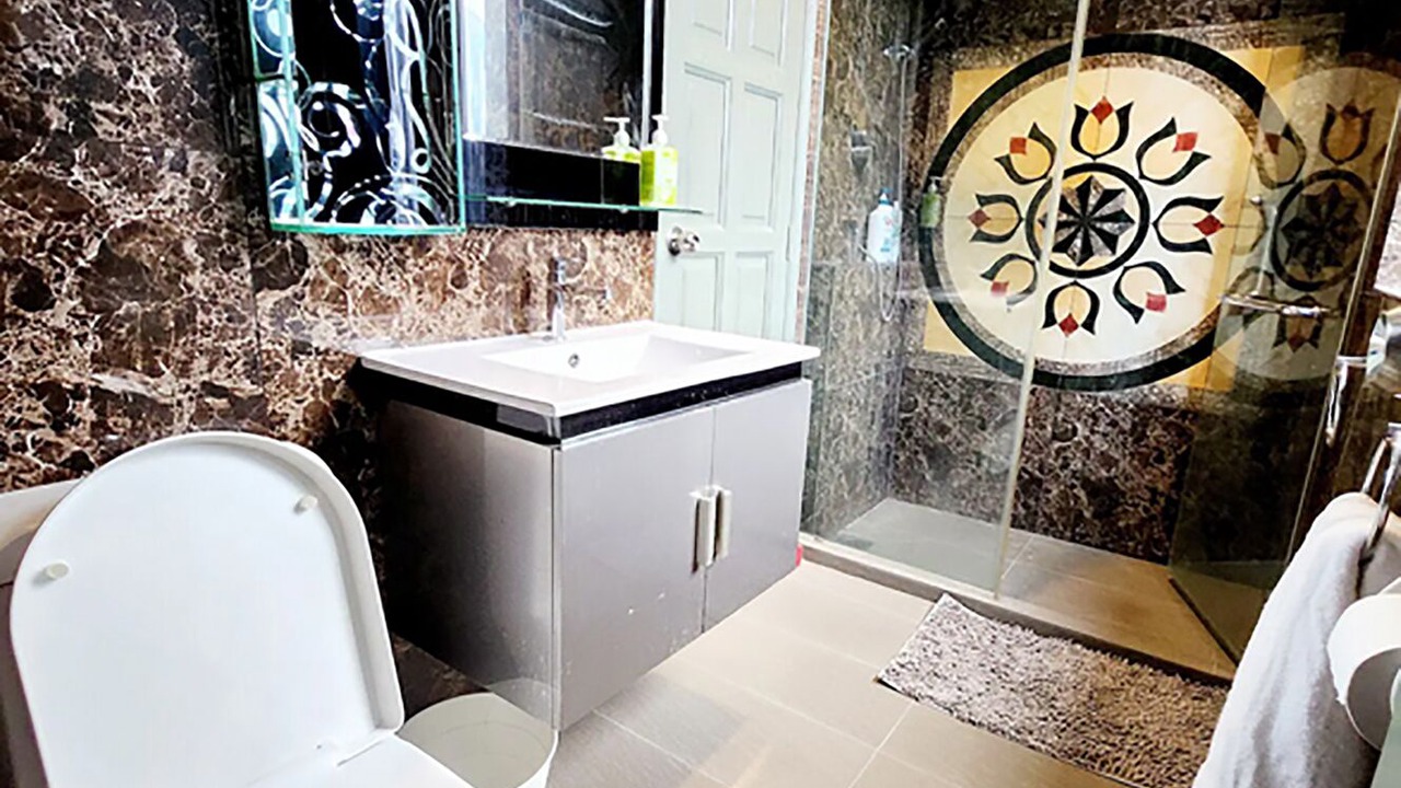 Photo of Bathroom in Golden Triangle