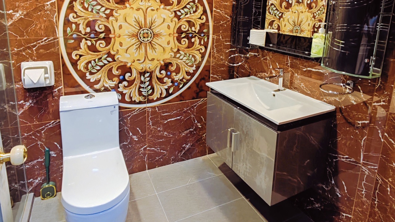Photo of Bathroom in Golden Triangle