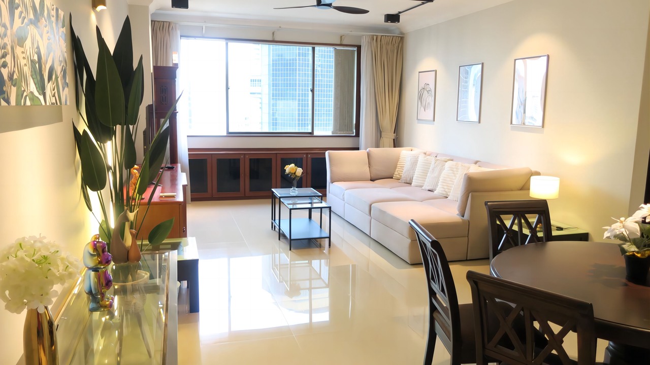 Photo of Livingroom in Golden Triangle