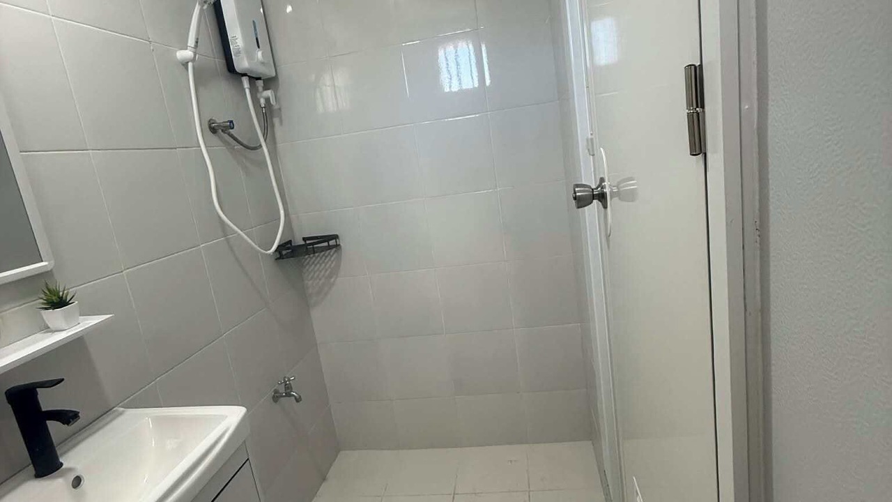 Photo of Bathroom in Catangnan