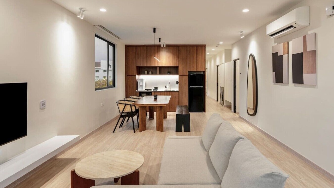 Photo of Livingroom in Downtown George Town
