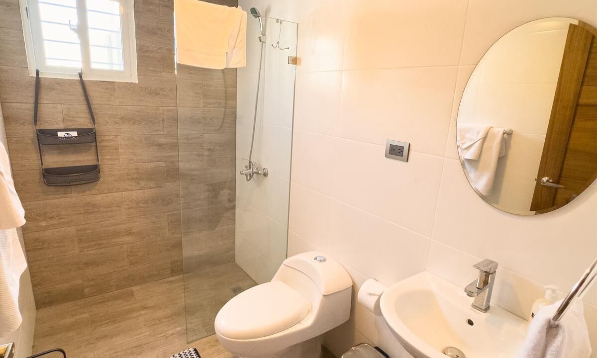 Photo of Bathroom in Altos de Arroyo Hondo