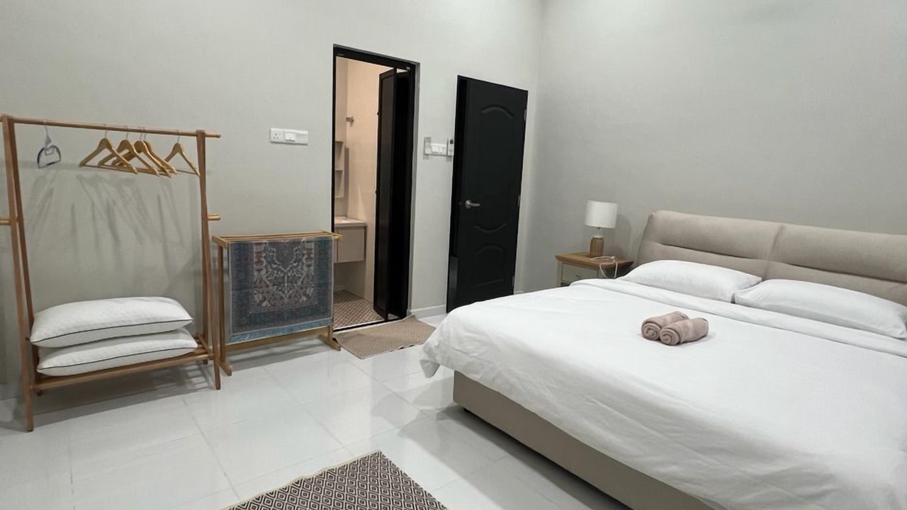 Photo of Bedroom in Batu Buruk