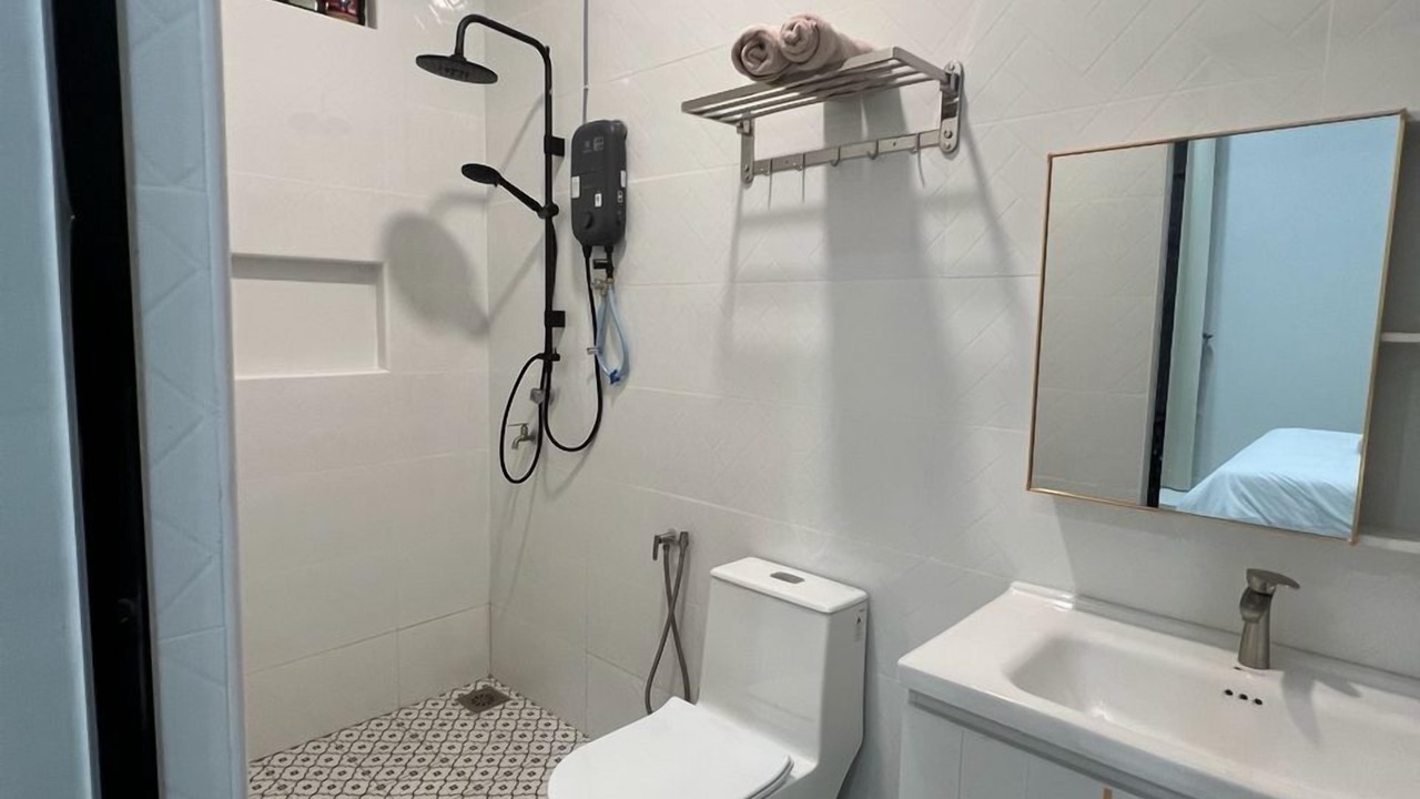 Photo of Bathroom in Batu Buruk