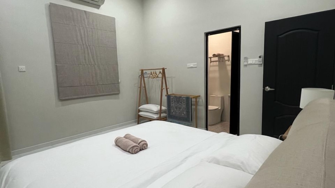 Photo of Bedroom in Batu Buruk