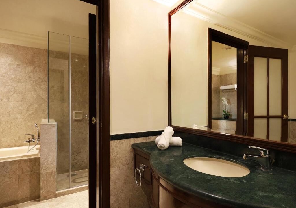 Photo of Bathroom in Imbi