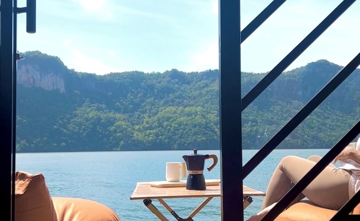 Photo of Patio Balcony in Air Hangat