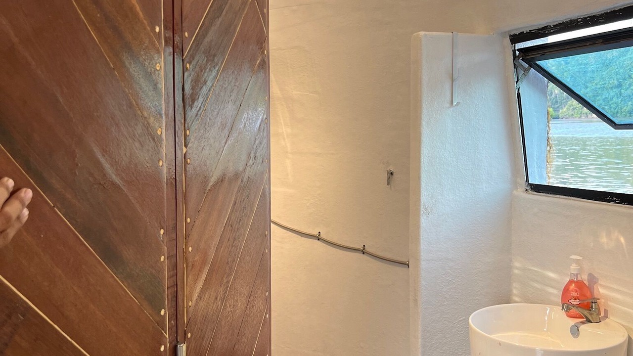 Photo of Bathroom in Air Hangat