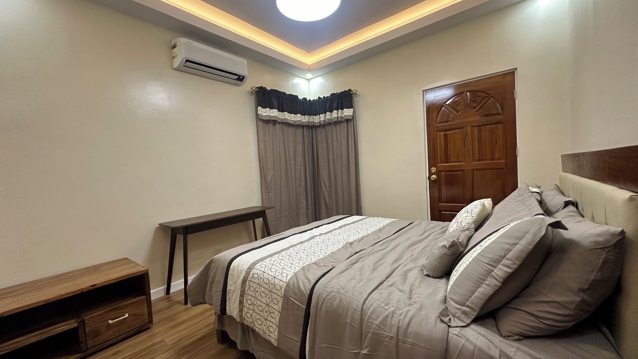 Photo of Bedroom in Dasmarinas