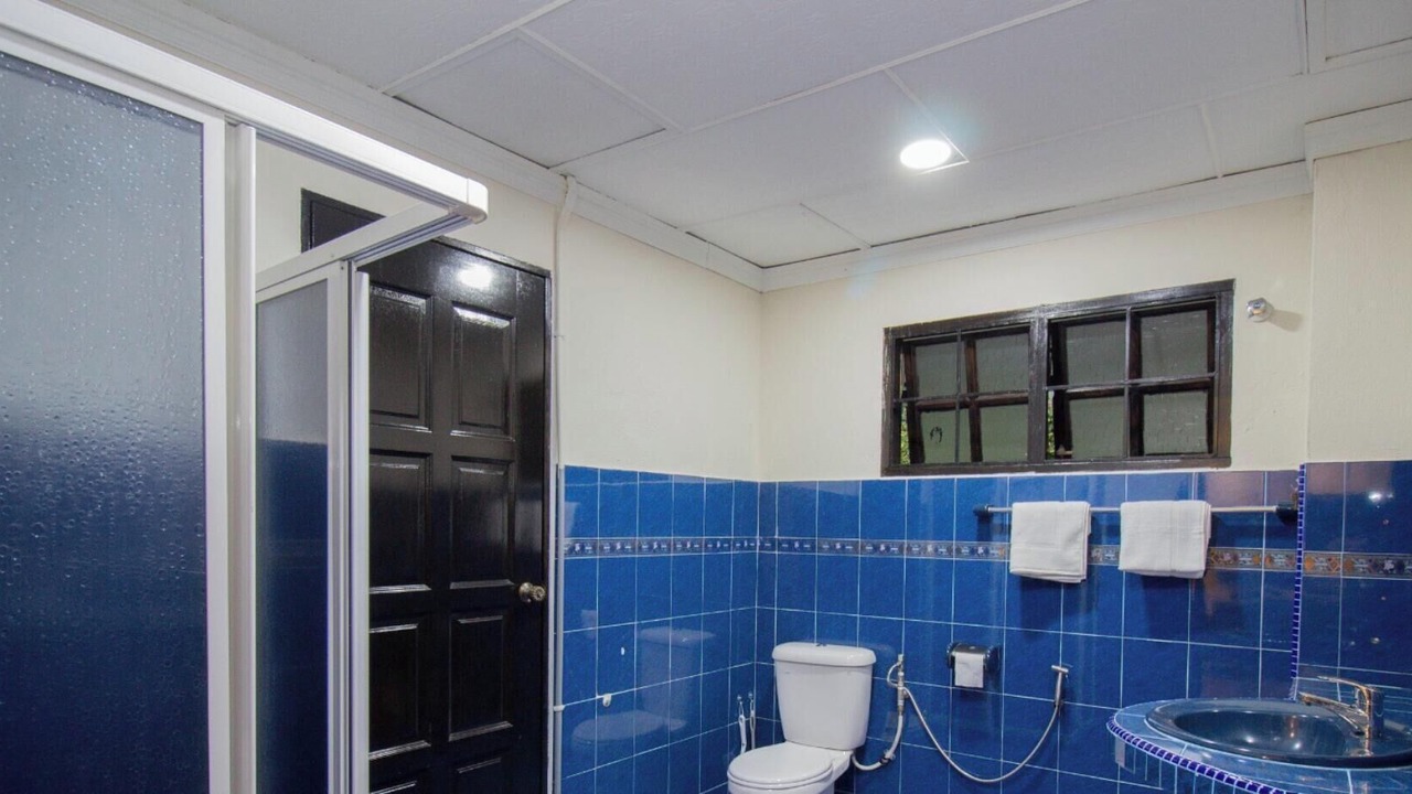 Photo of Bathroom in Tunku