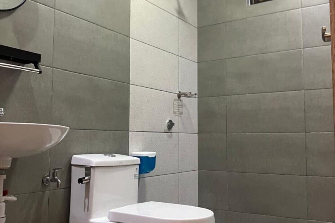 Photo of Bathroom in Central District