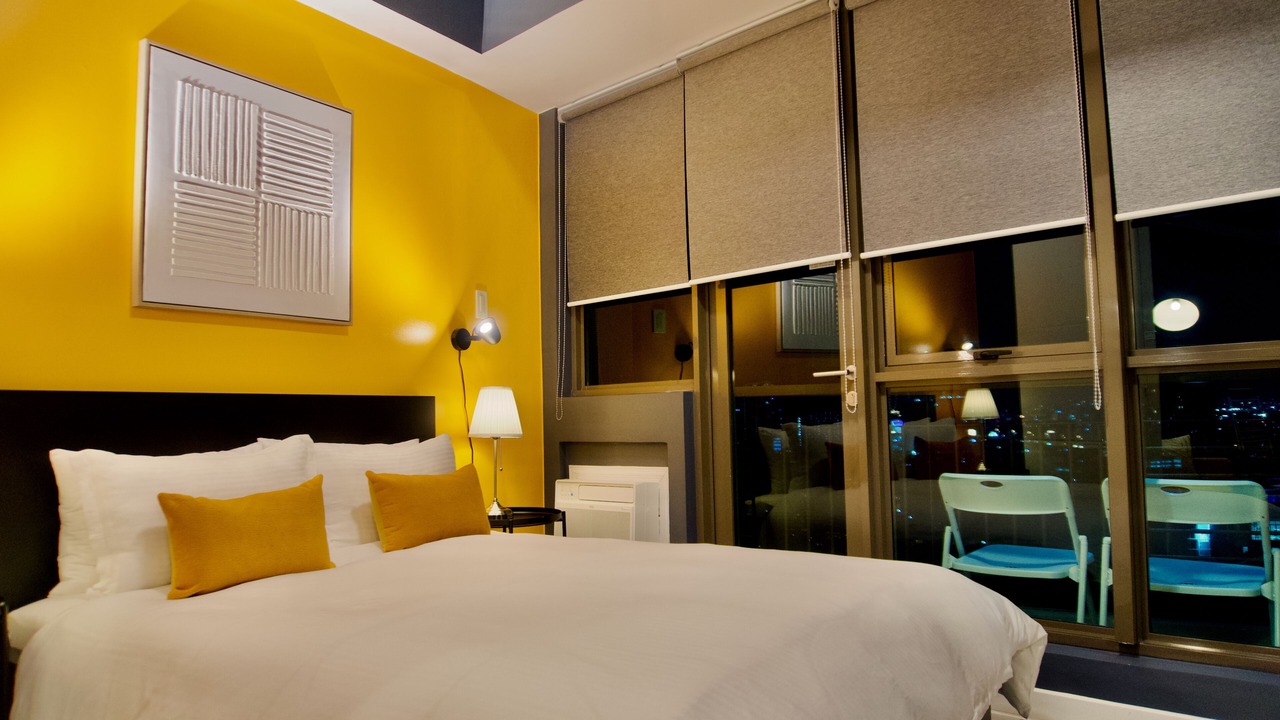 Photo of Bedroom in Legazpi Village