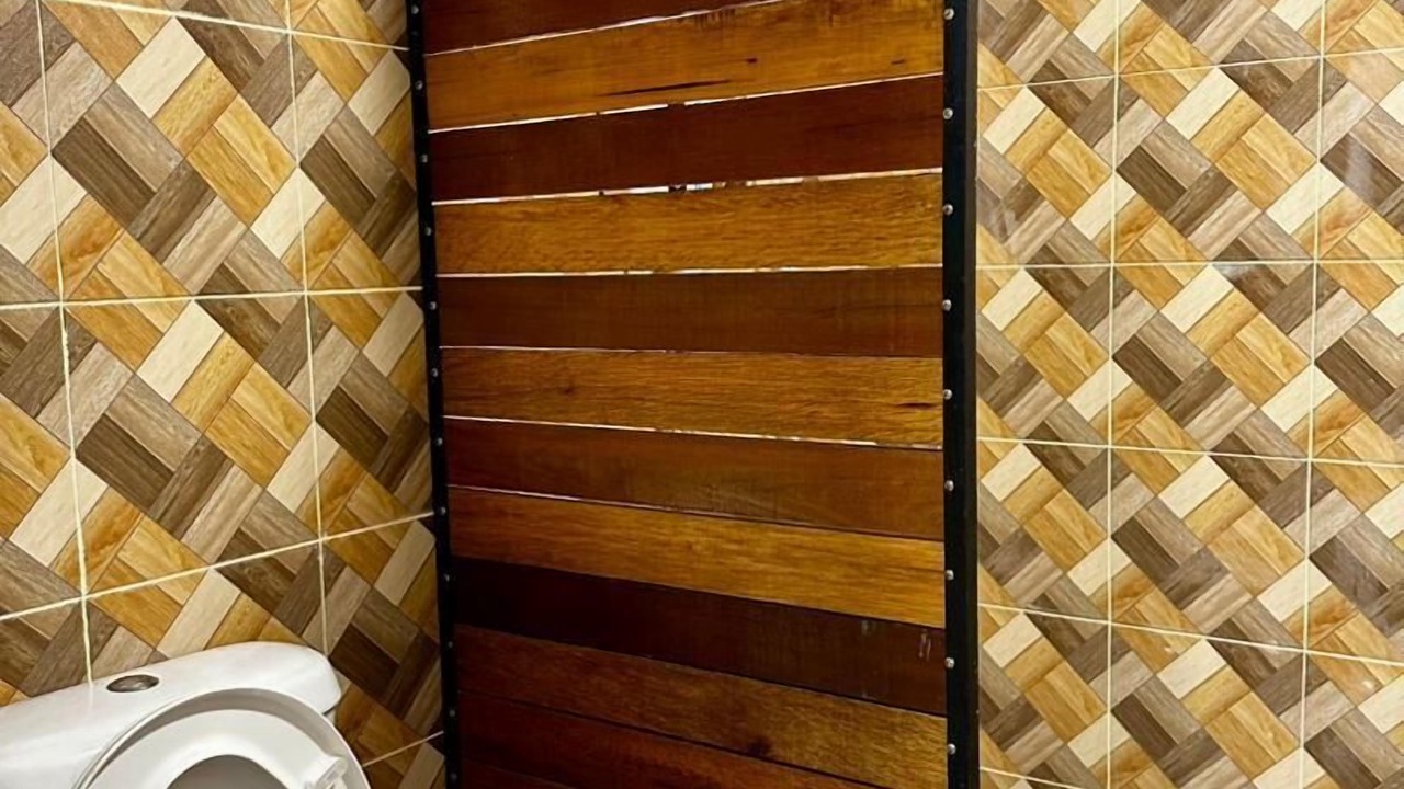 Photo of Bathroom in Kampong Gallam Gallam