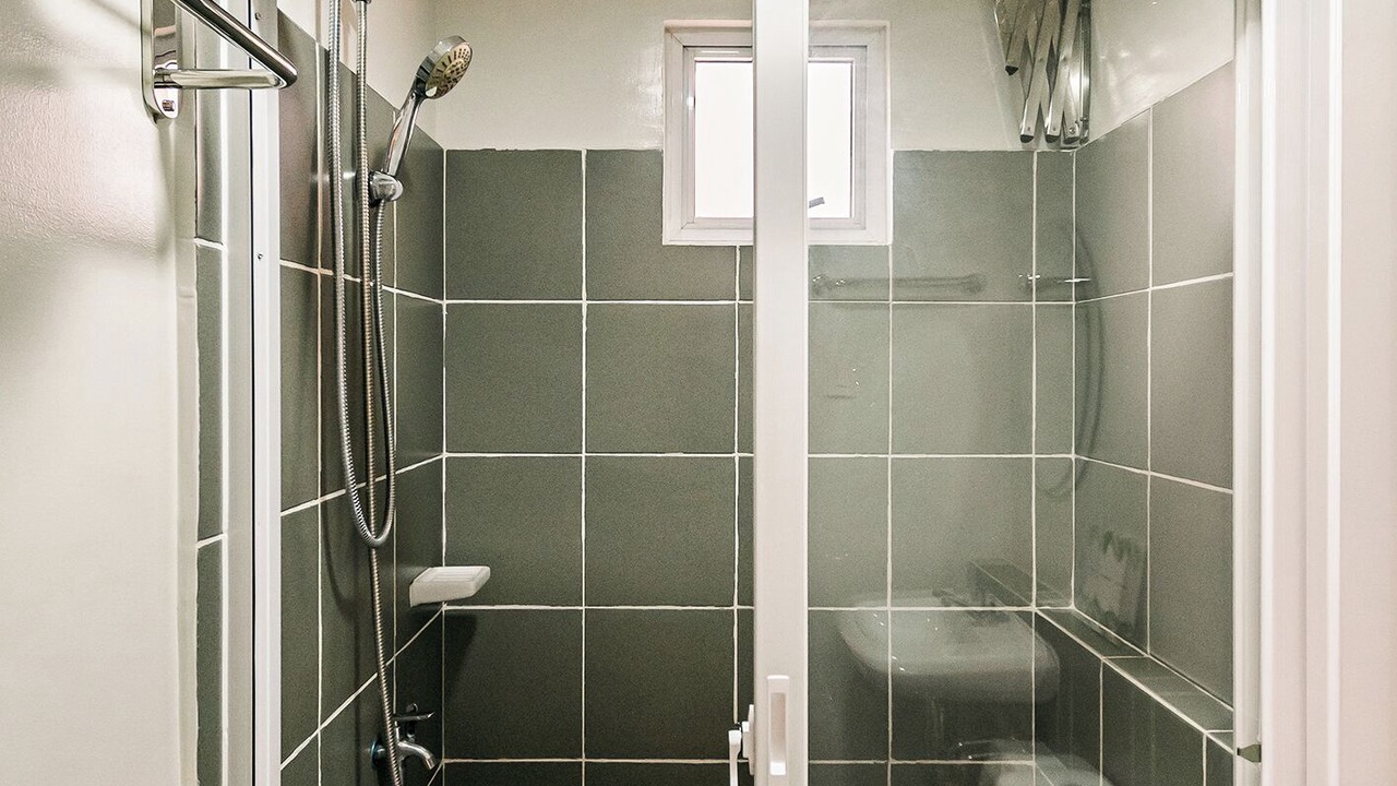 Photo of Bathroom in Las Pinas