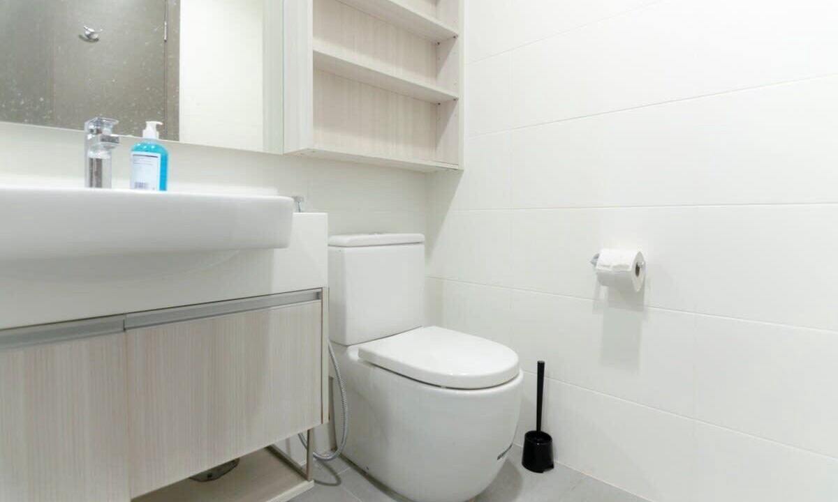 Photo of Bathroom in Central District