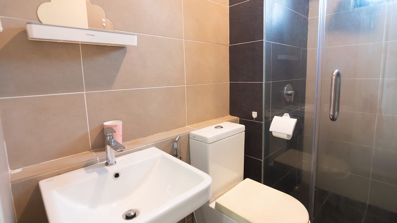 Photo of Bathroom in Medini