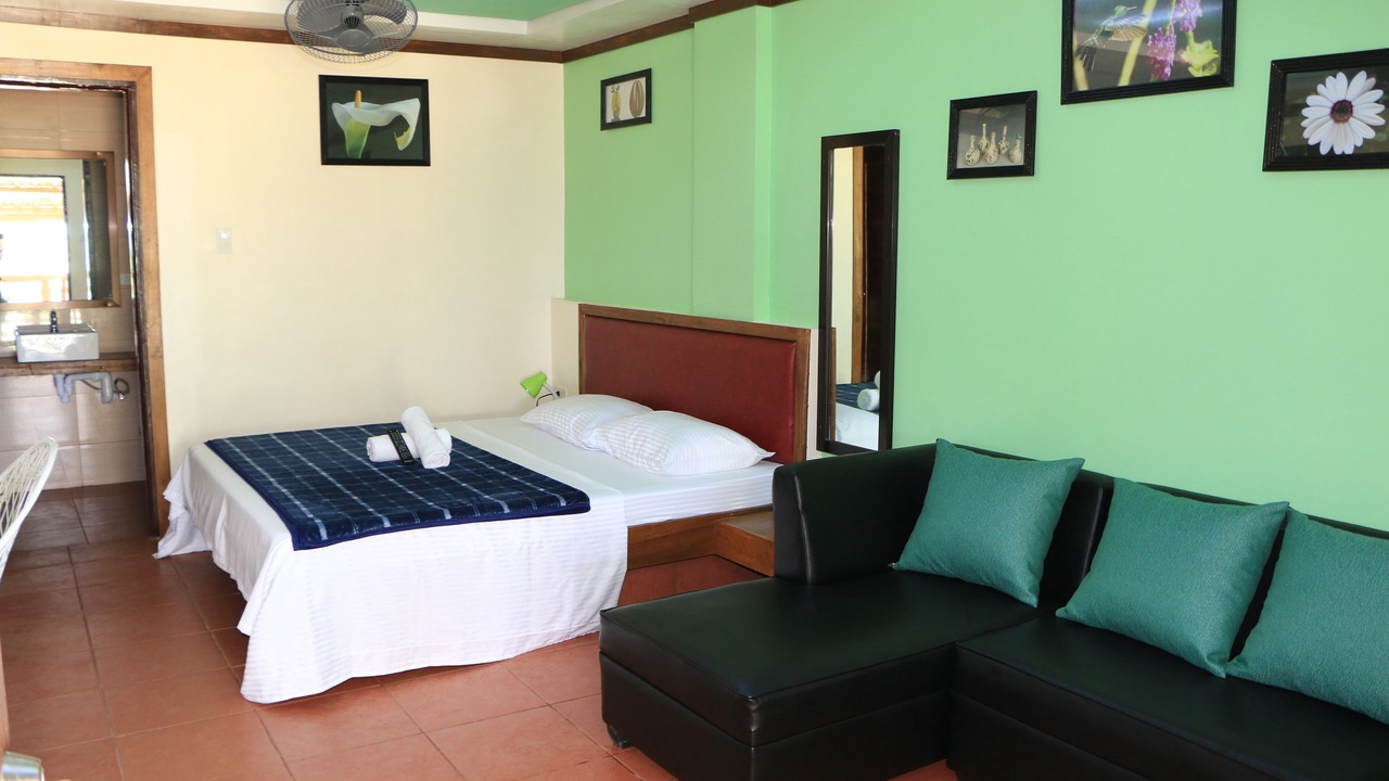 Photo of Bedroom in Puerto Galera