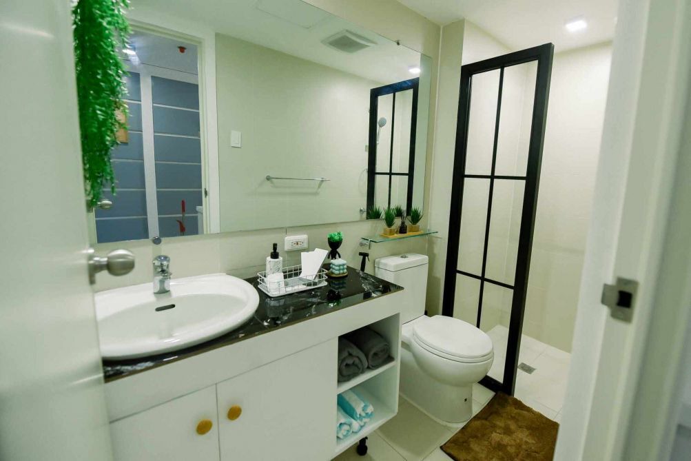 Photo of Bathroom in San Fernando