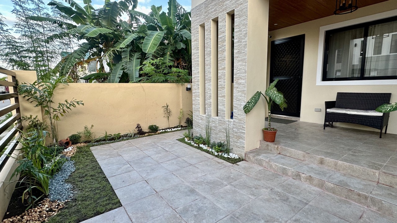 Photo of Patio Balcony in Dasmarinas