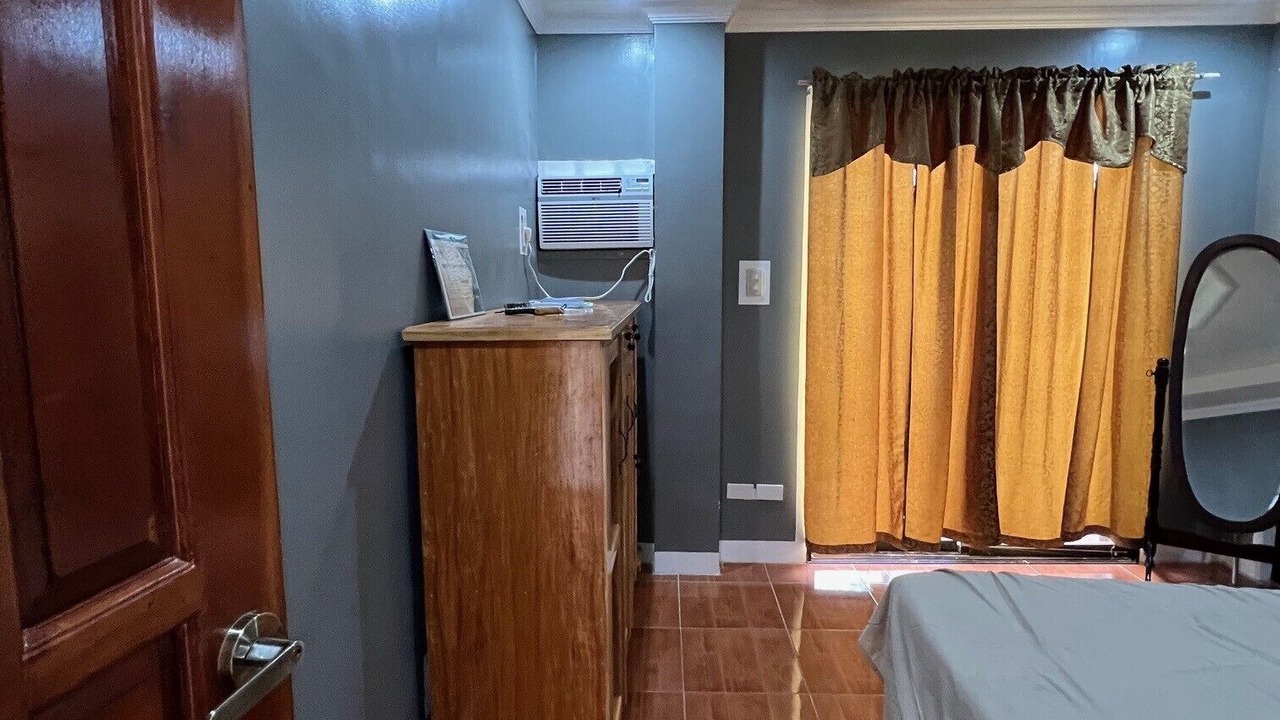 Photo of Bedroom in Lila