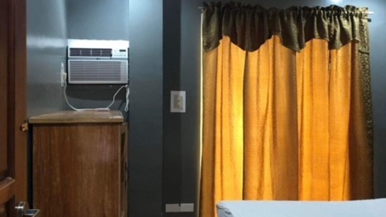 Photo of Bedroom in Lila