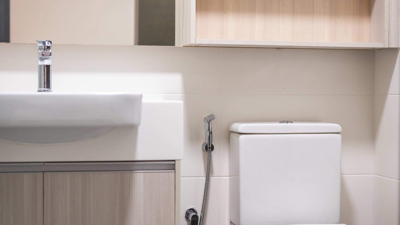 Photo of Bathroom in Central District
