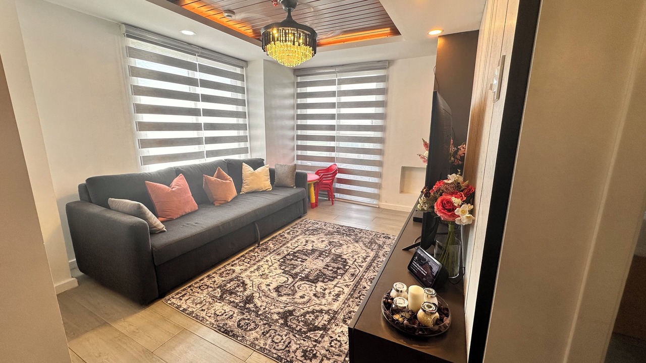 Photo of Livingroom in San Fernando