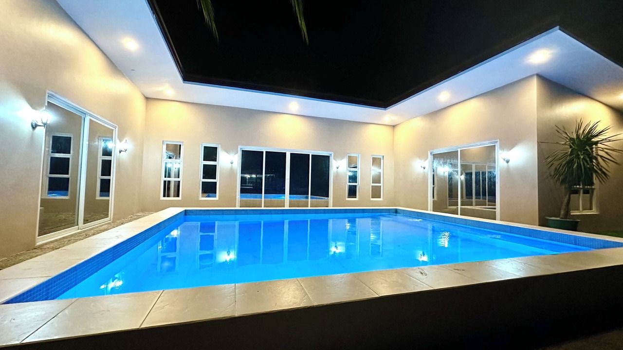 Photo of Outdoor in Amadeo