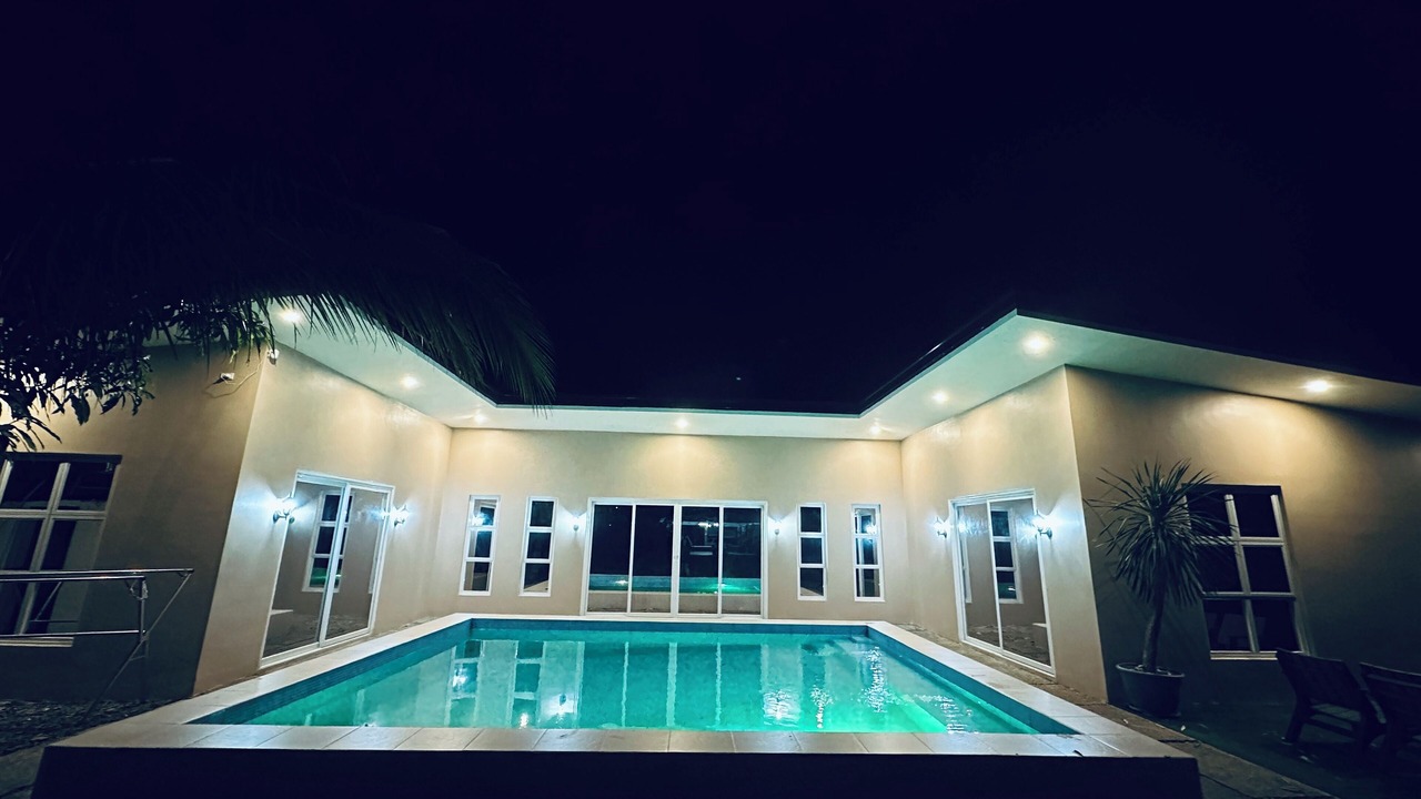 Photo of Outdoor in Amadeo