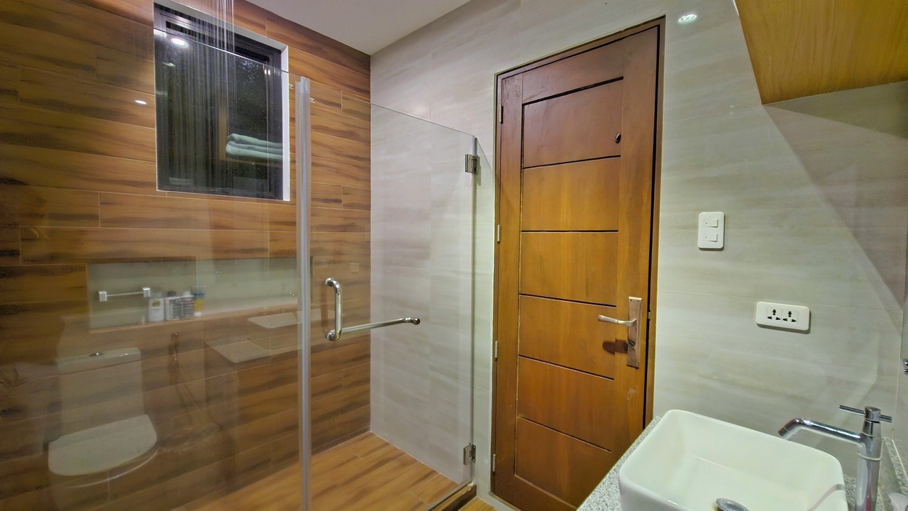 Photo of Bathroom in Silang Junction South