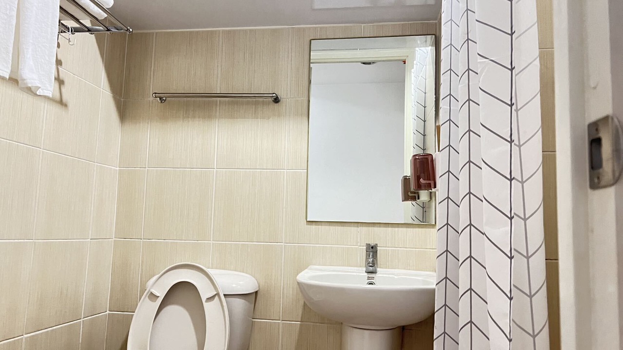 Photo of Bathroom in Ermita