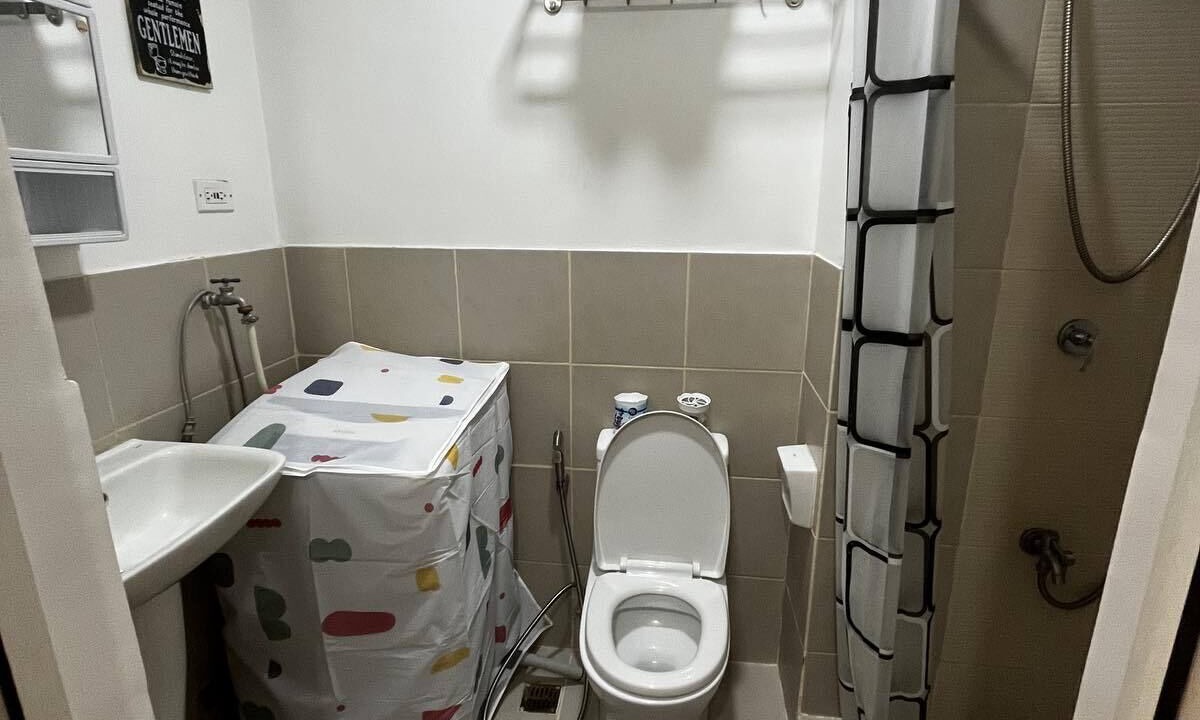 Photo of Bathroom in Las Pinas