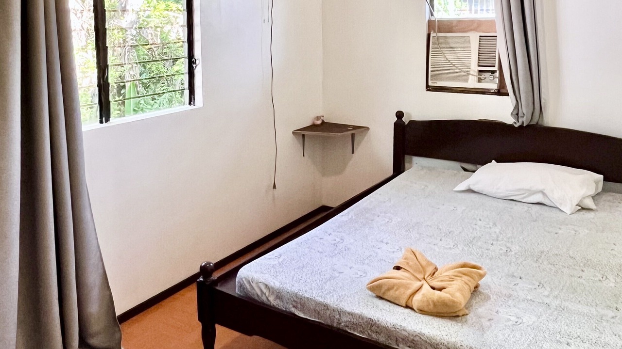 Photo of Bedroom in Puerto Galera