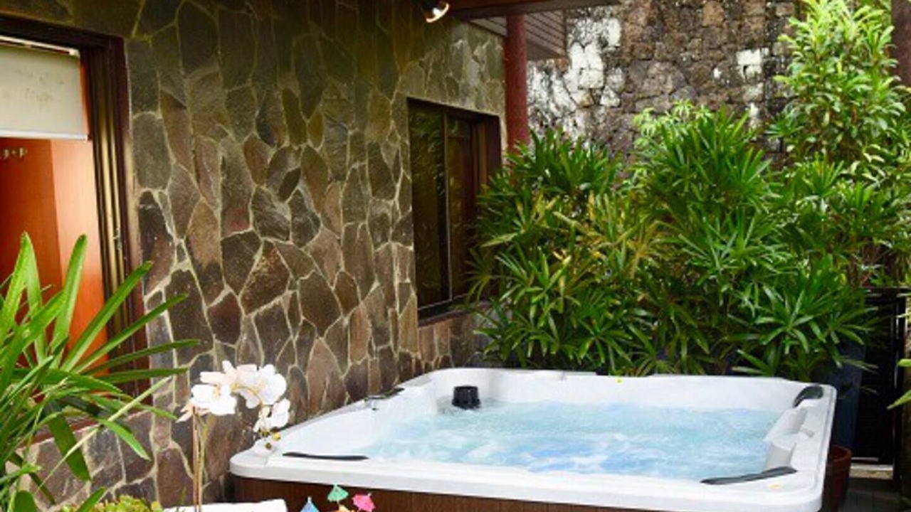 Photo of Outdoor in Laurel