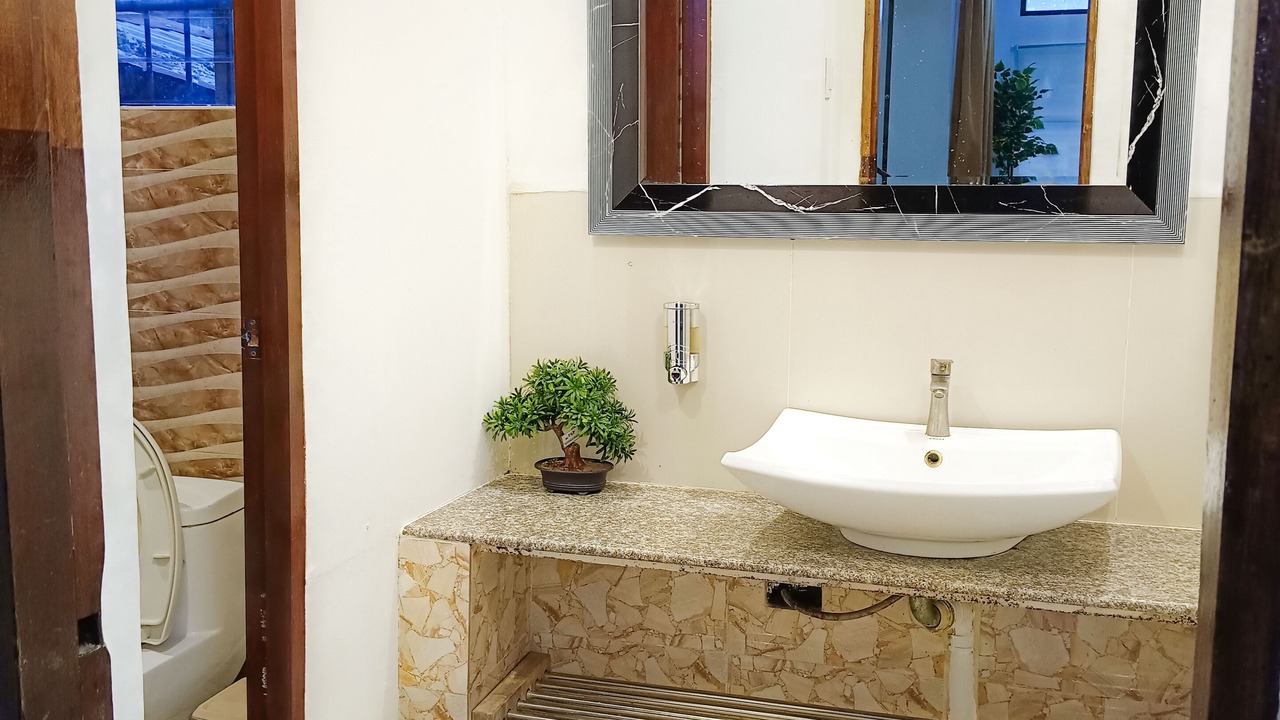 Photo of Bathroom in Lapu-Lapu