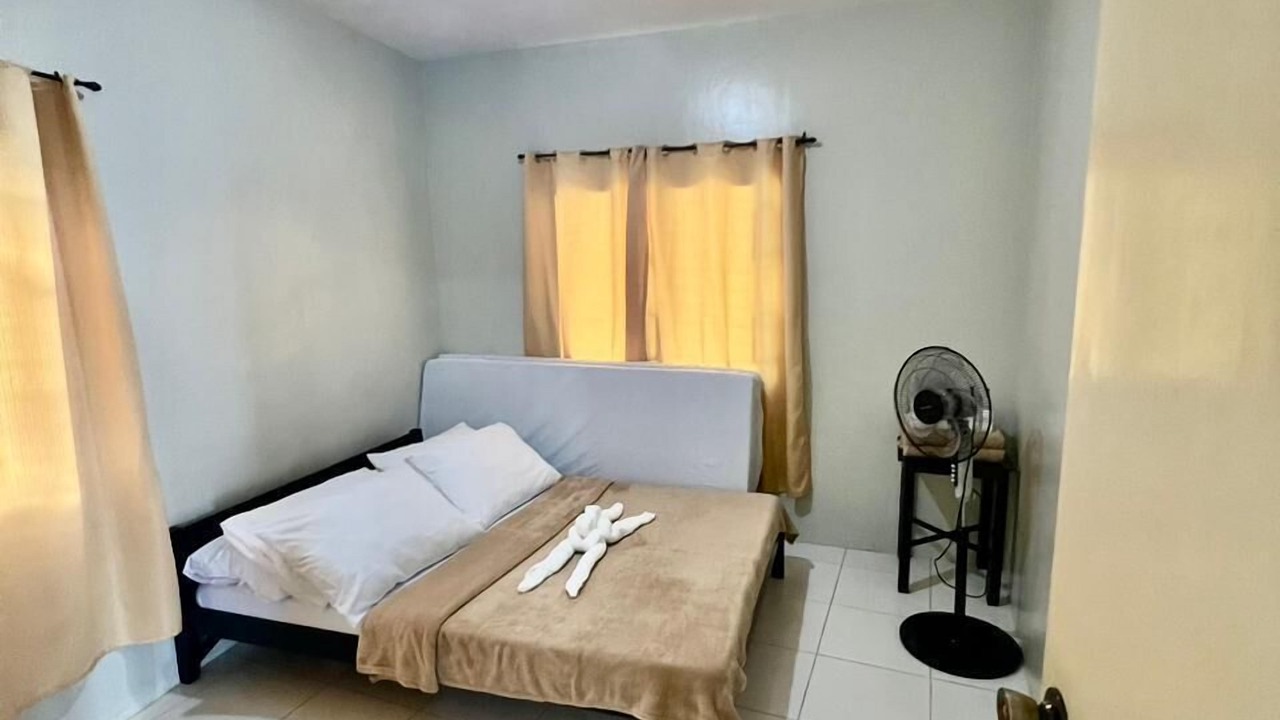 Photo of Bedroom in Quezon Province