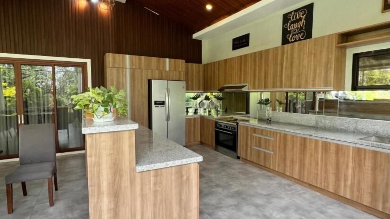 Photo of Kitchen in Bacolor