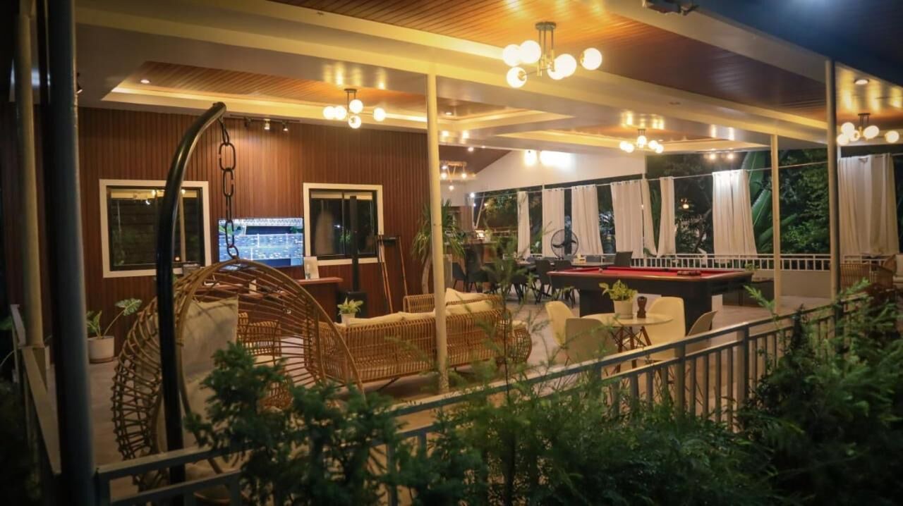 Photo of Outdoor in Bacolor