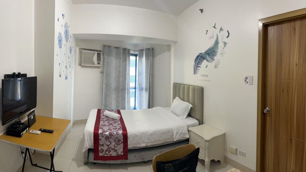 Photo of Bedroom in Manila