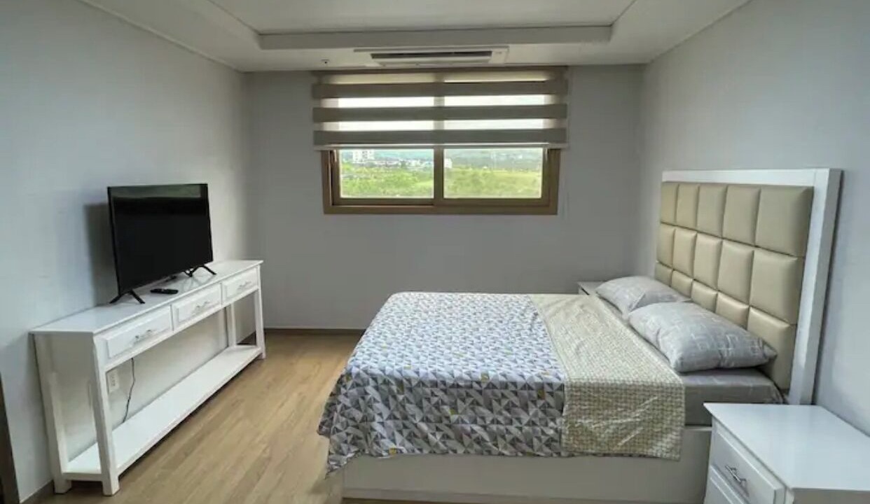 Photo of Bedroom in Clark