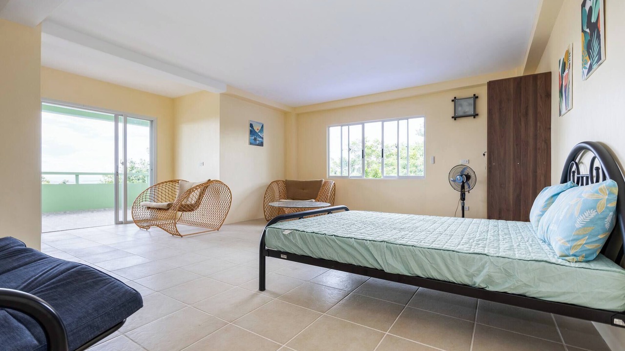 Photo of Bedroom in Poro