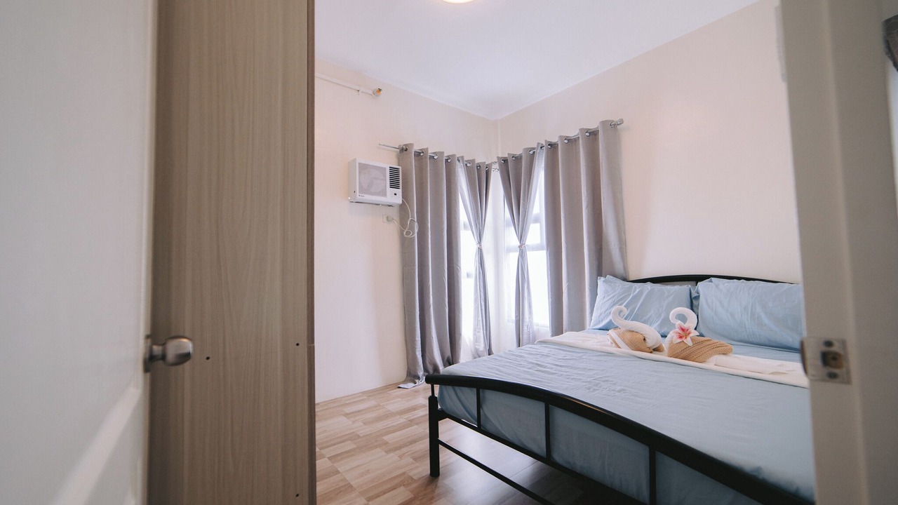 Photo of Bedroom in Basak