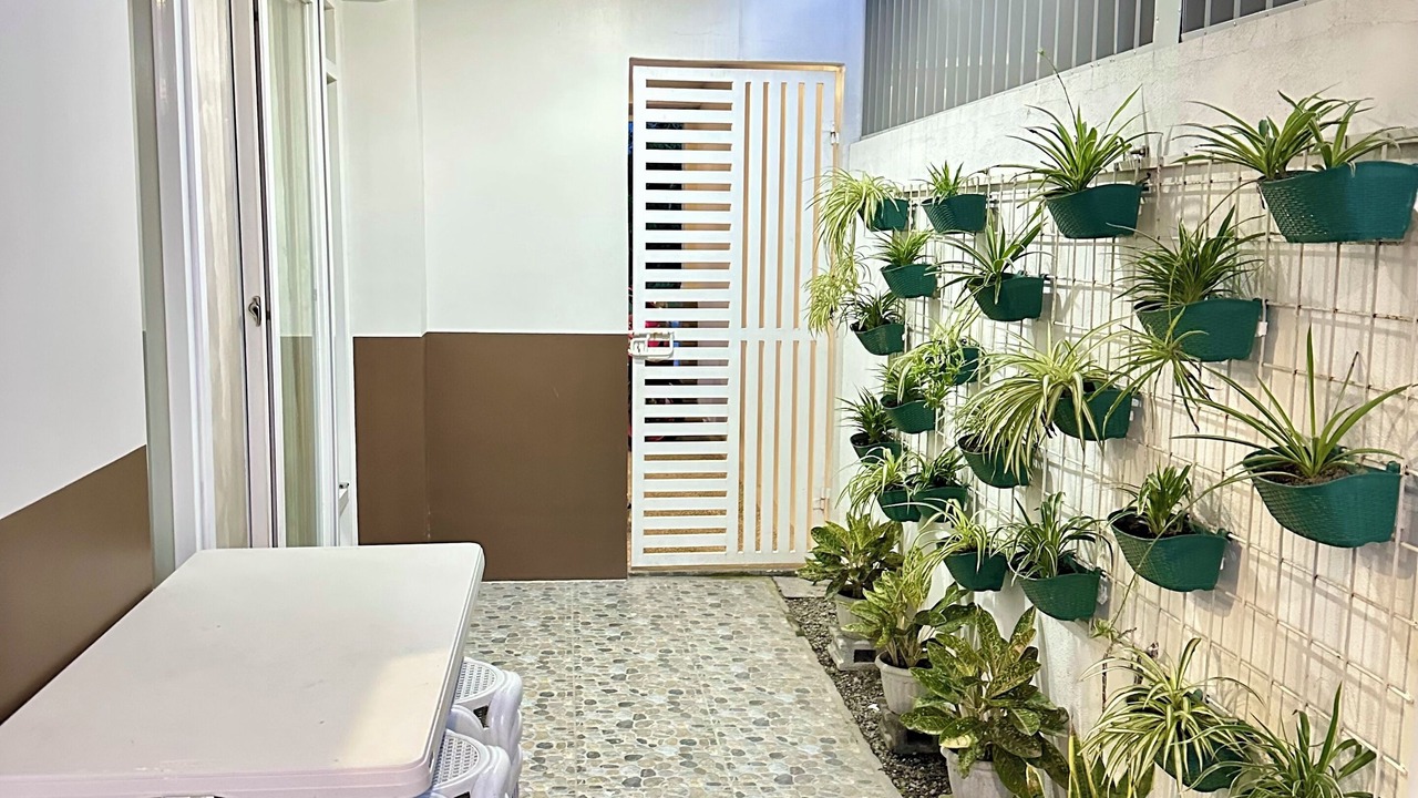 Photo of Outdoor in Bacolor