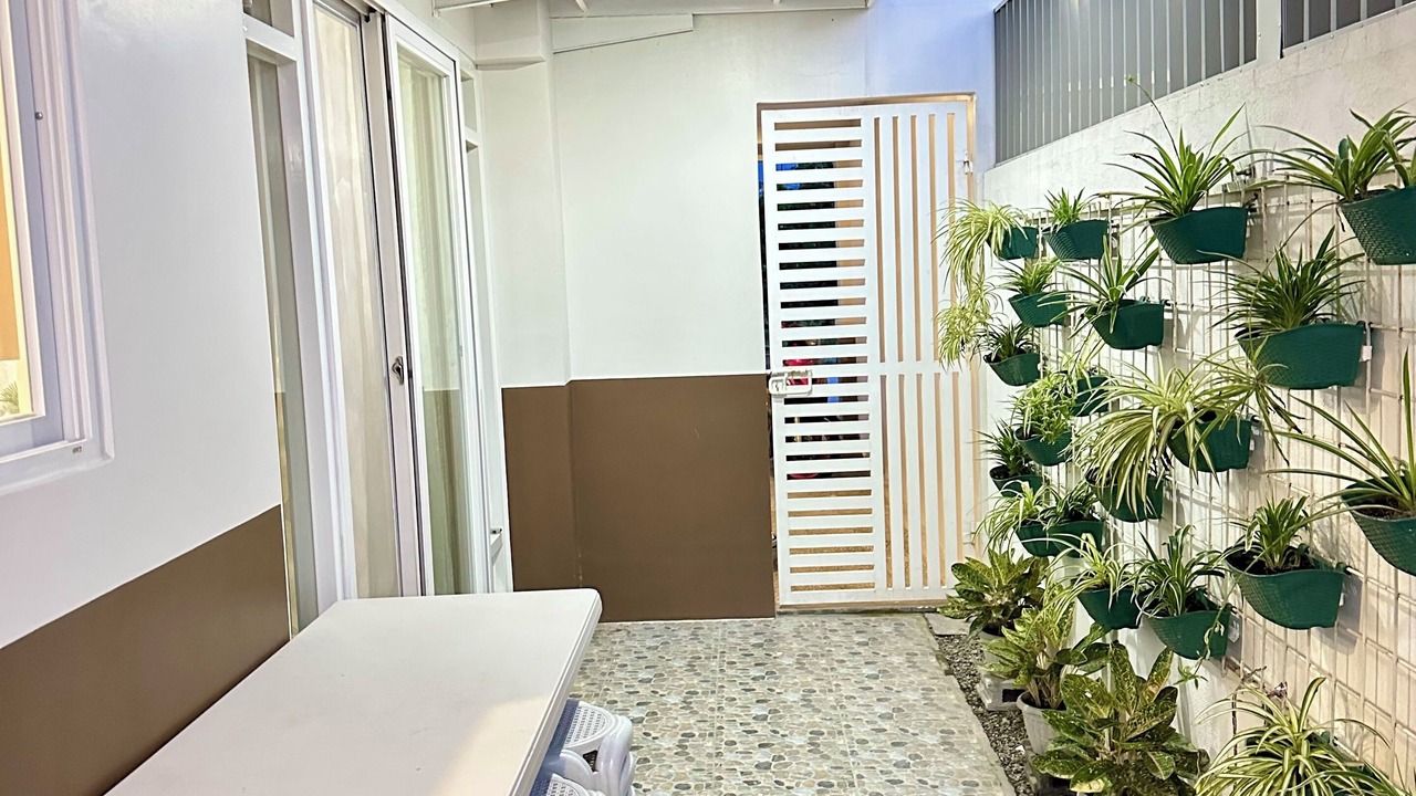 Photo of Outdoor in Bacolor