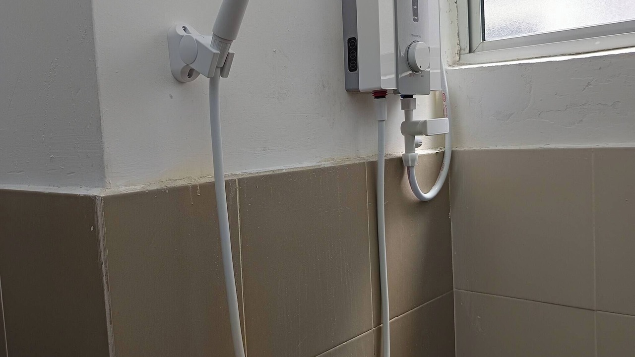 Photo of Bathroom in Pelindung