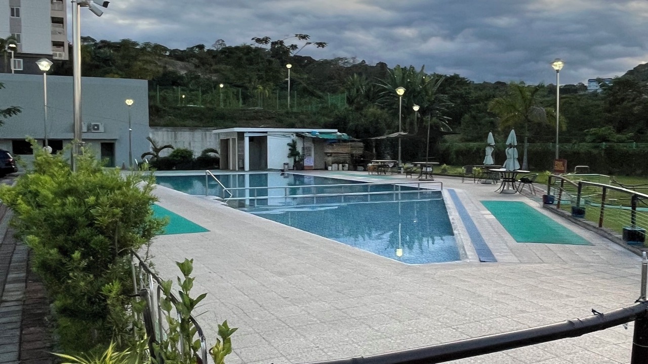 Photo of Outdoor in Clark Freeport