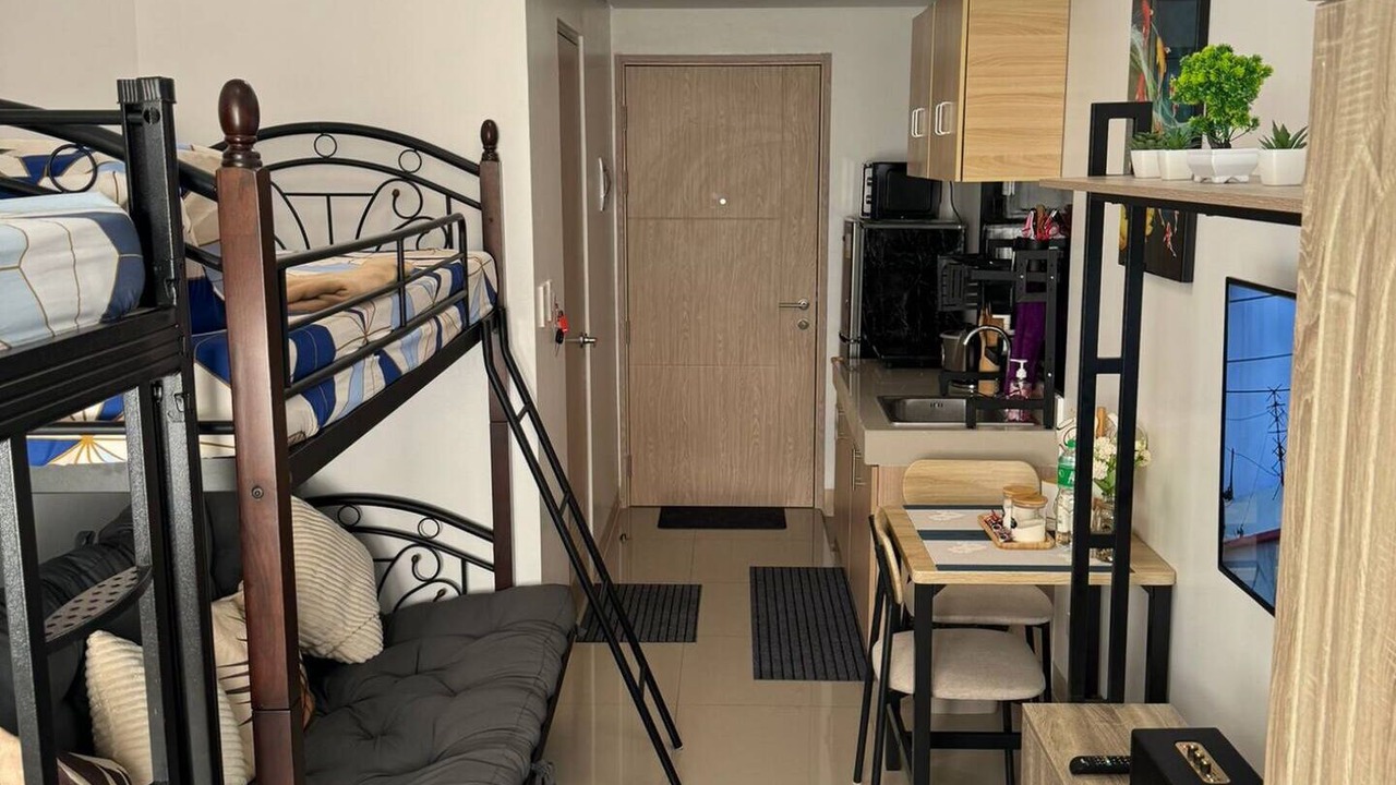 Photo of Bedroom in Dasmarinas