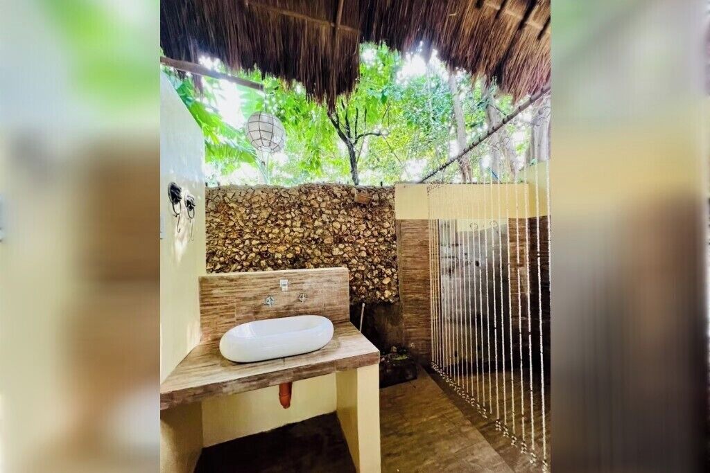 Photo of Bathroom in Yapak
