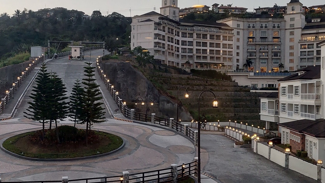 Photo of Others in Laurel